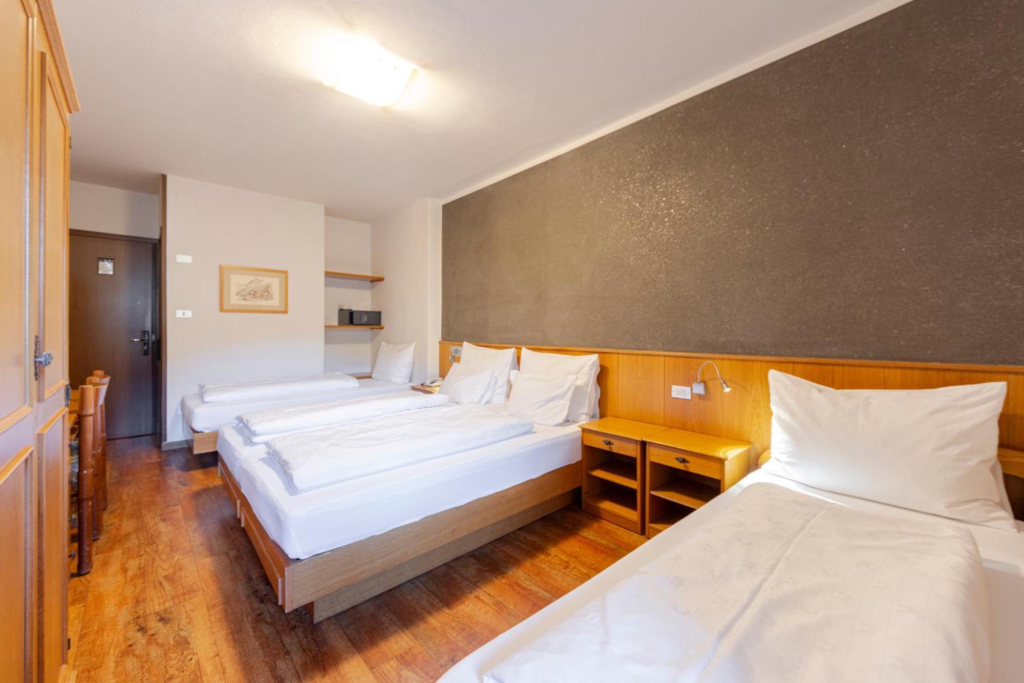 מואנה Hotel Stella מראה חיצוני תמונה